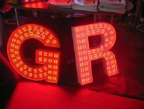 福泉LED发光字常见的安装误区。